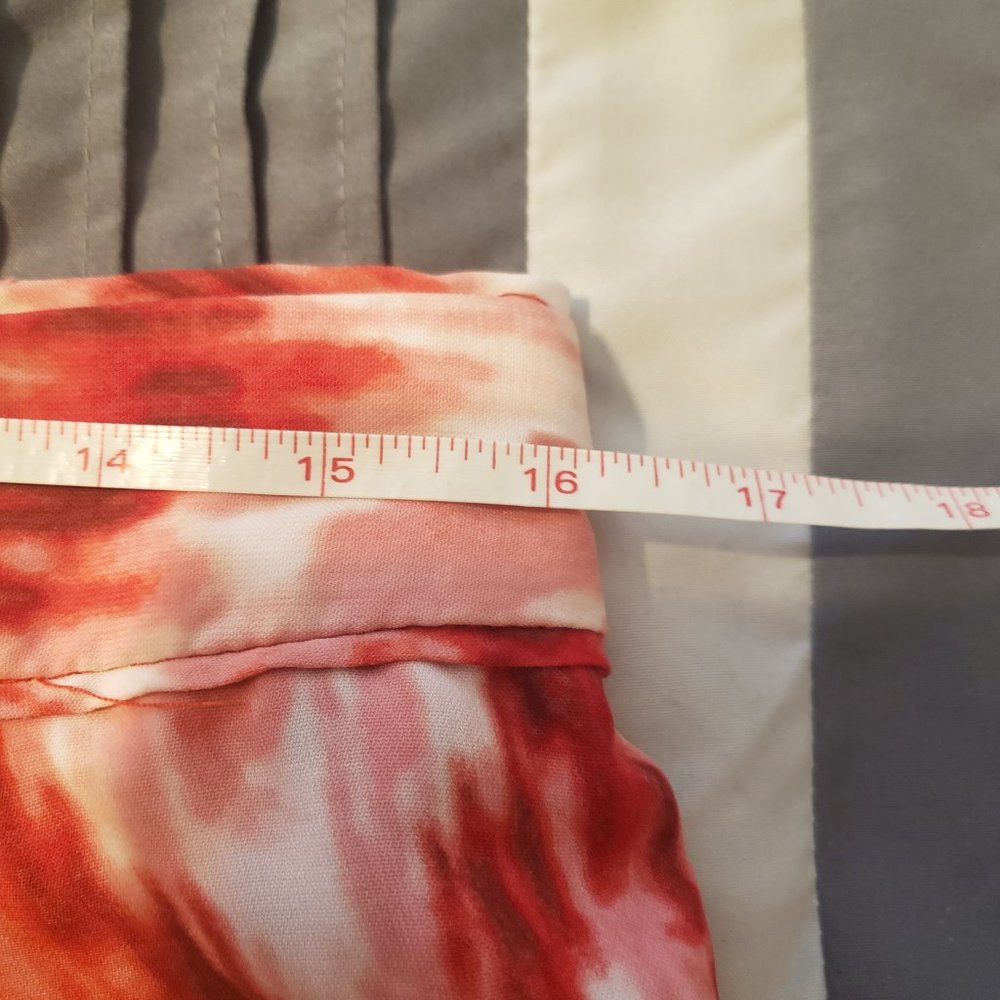 Takara Red/White Flowy Shorts - Picture 7 of 10